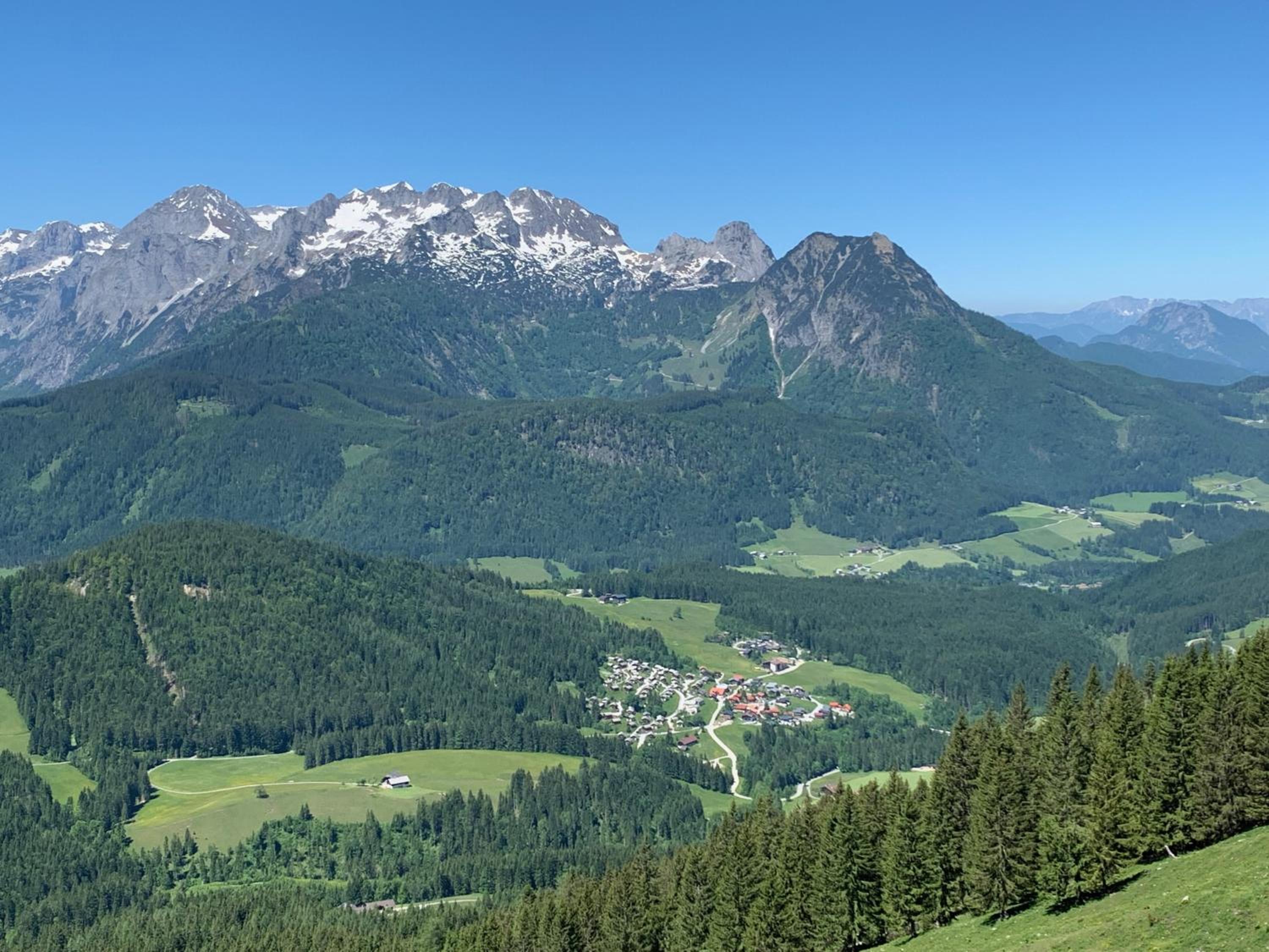 Chalet Bischofsmütze - Direkt an der Skipiste im Skigebiet Dachstein West