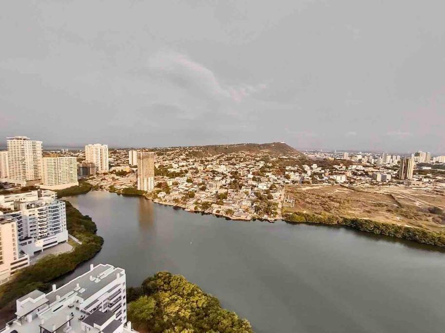 Apartamento vista al mar y cerca centro histórico