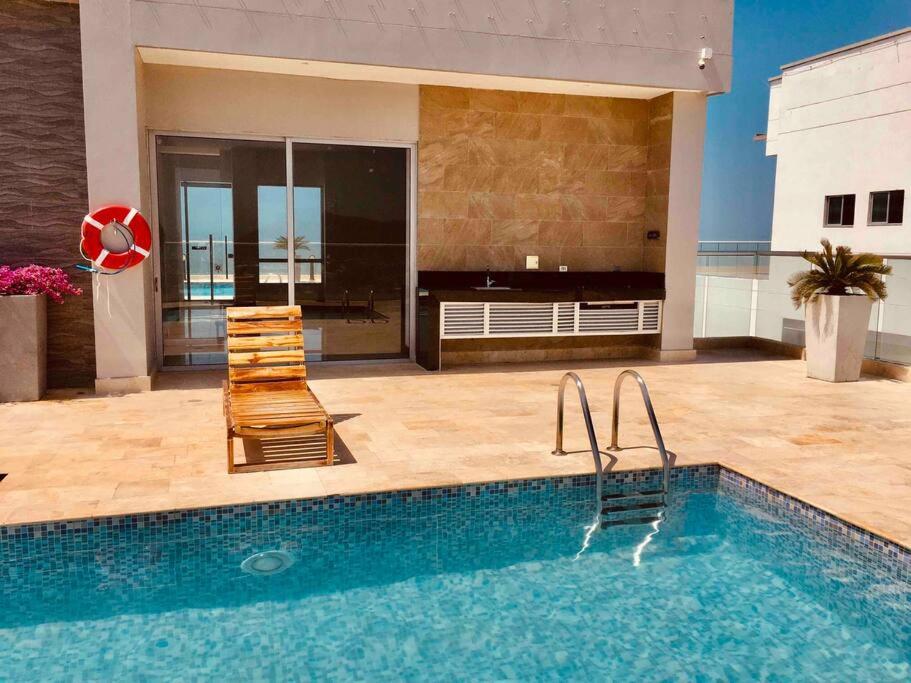 Apartamento vista al mar y cerca centro histórico