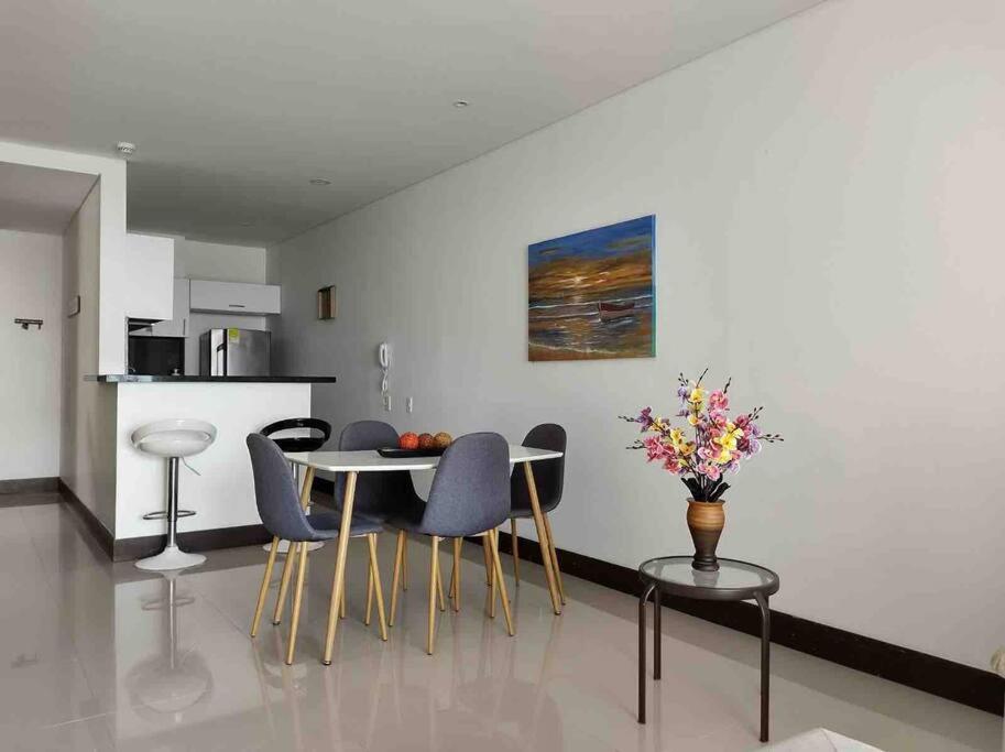 Apartamento vista al mar y cerca centro histórico