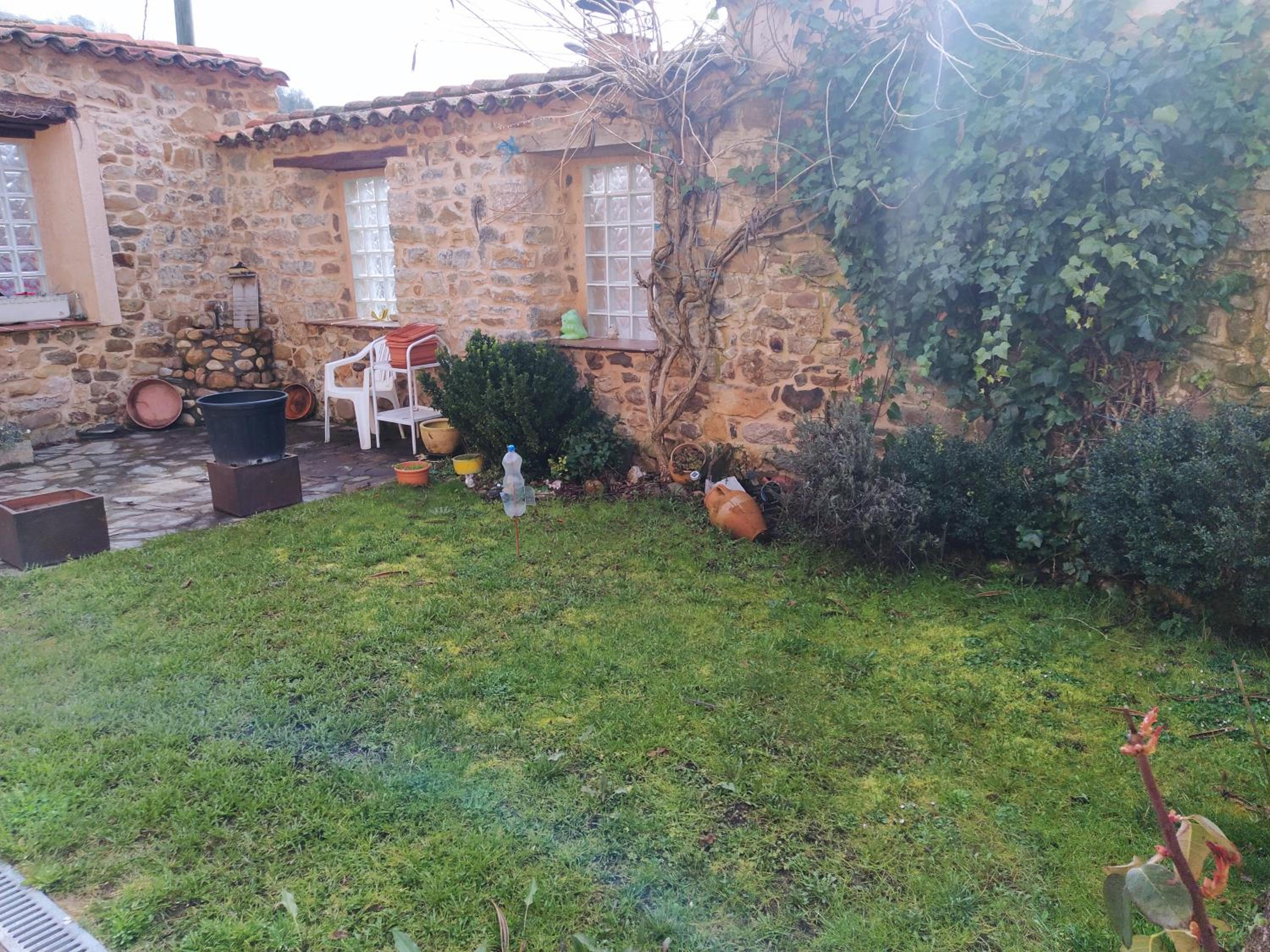 Photo 31