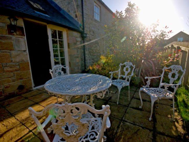 3 Bed in Seahouses GSEAS view 5