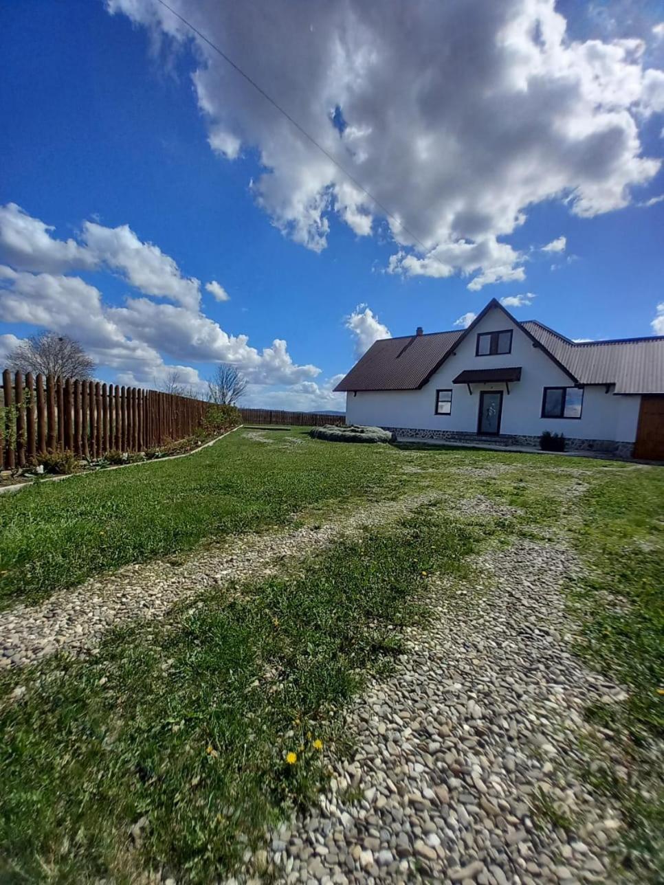 Căsuța din Deal view 4