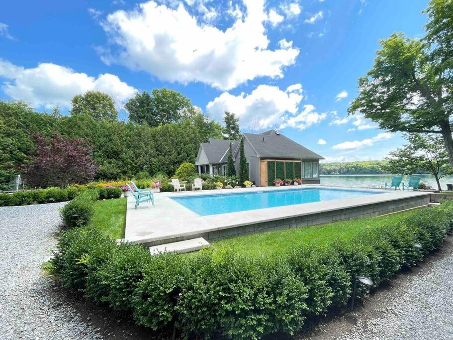 Bluebird Sanctuary - Howe island Luxury Retreat