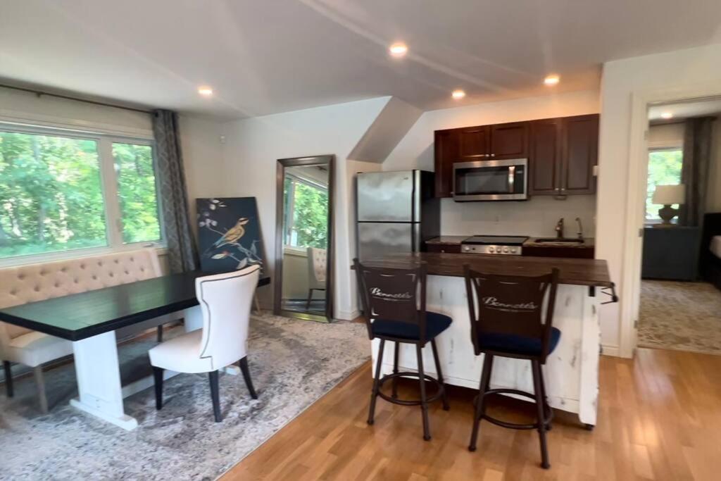 Bluebird Sanctuary - Howe island Luxury Retreat