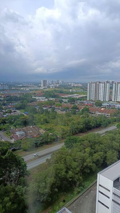 Sky Trees High Floor 2 Guests Living Room Balcony Nflix Disney Plus B22A