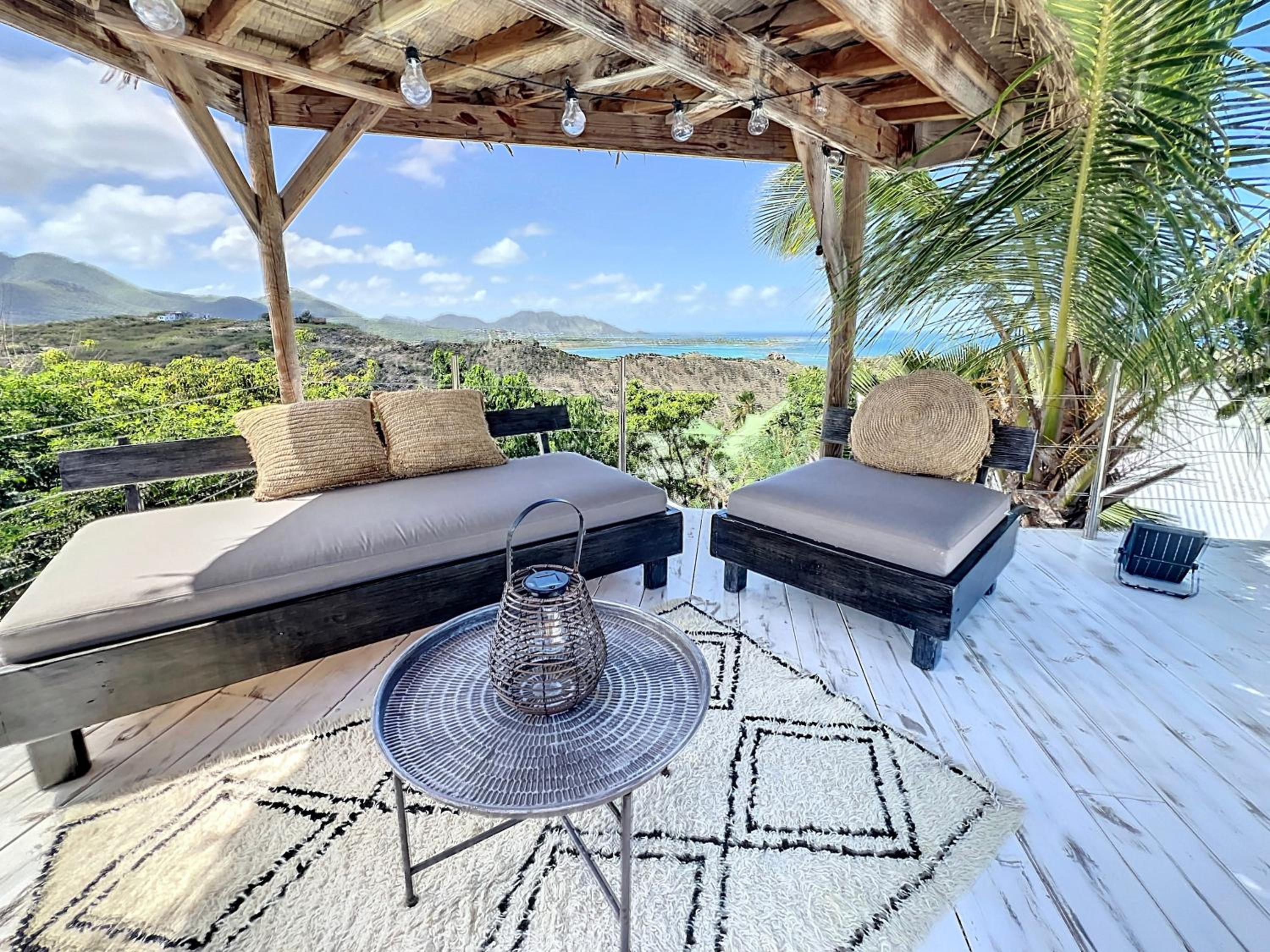 Villa Les Sucriers sea view swimming pool open-air atmospher