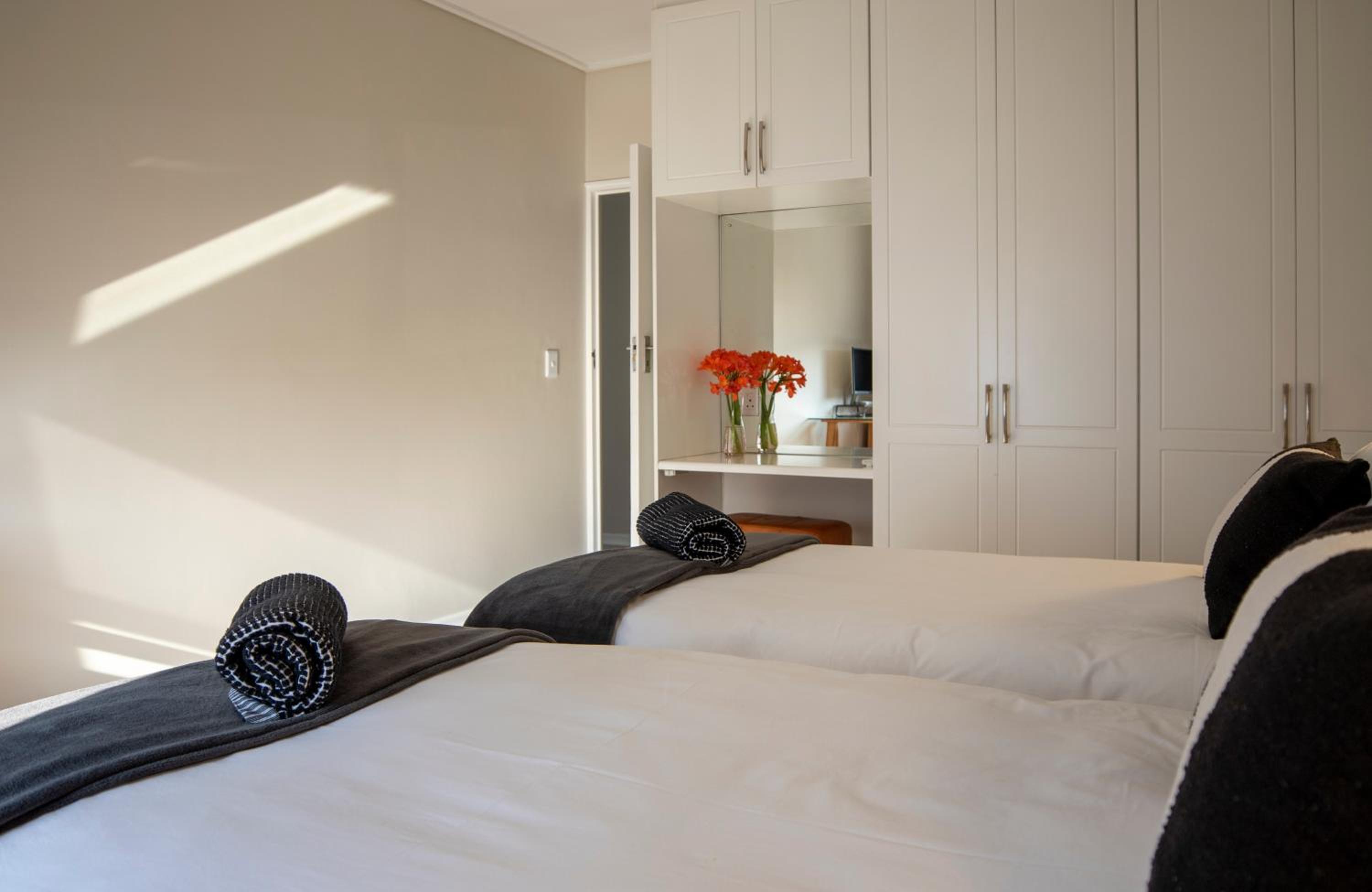 Twin Gables, centrally located 2 bedroom apartment view 5