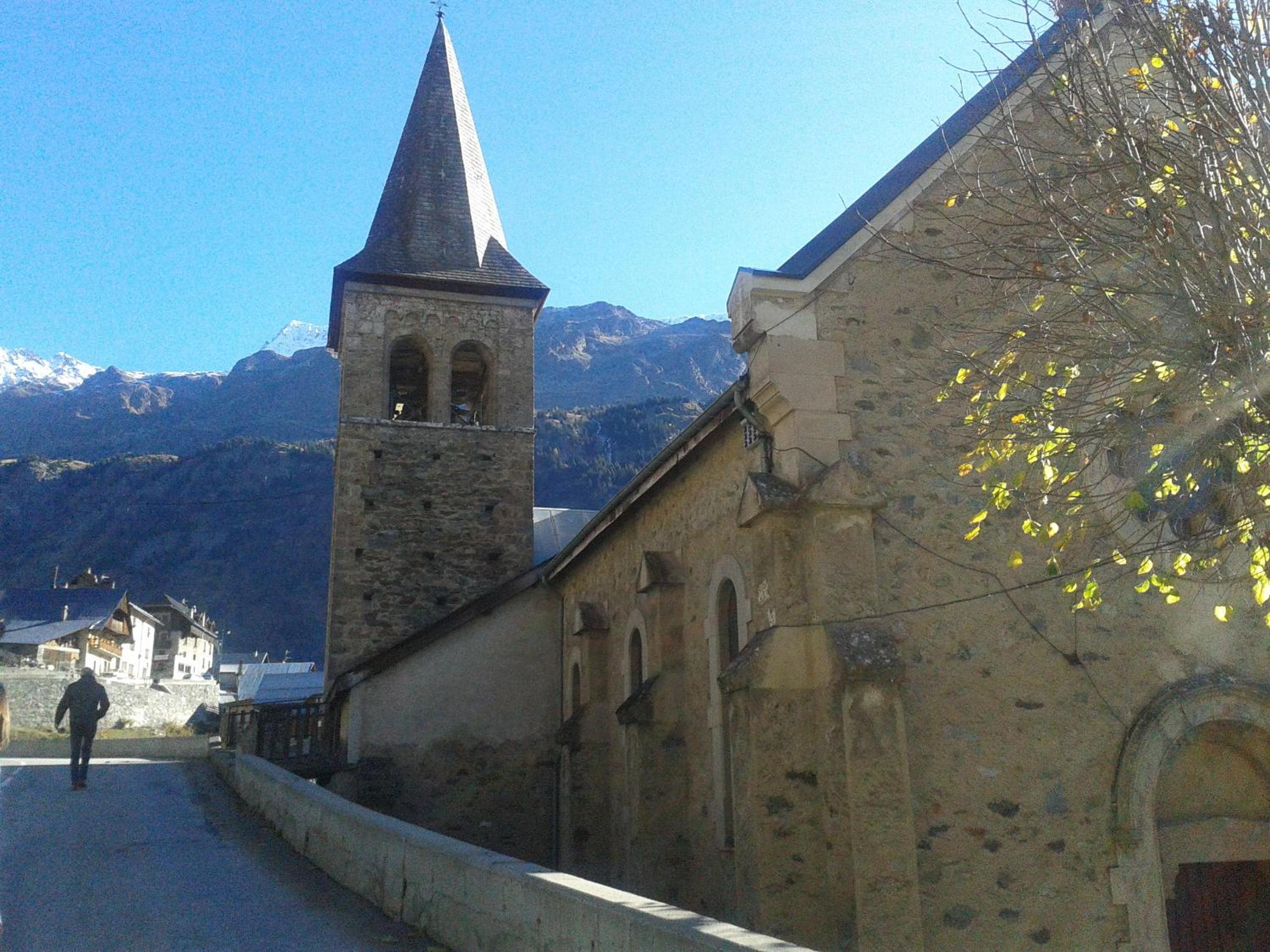 Photo 8