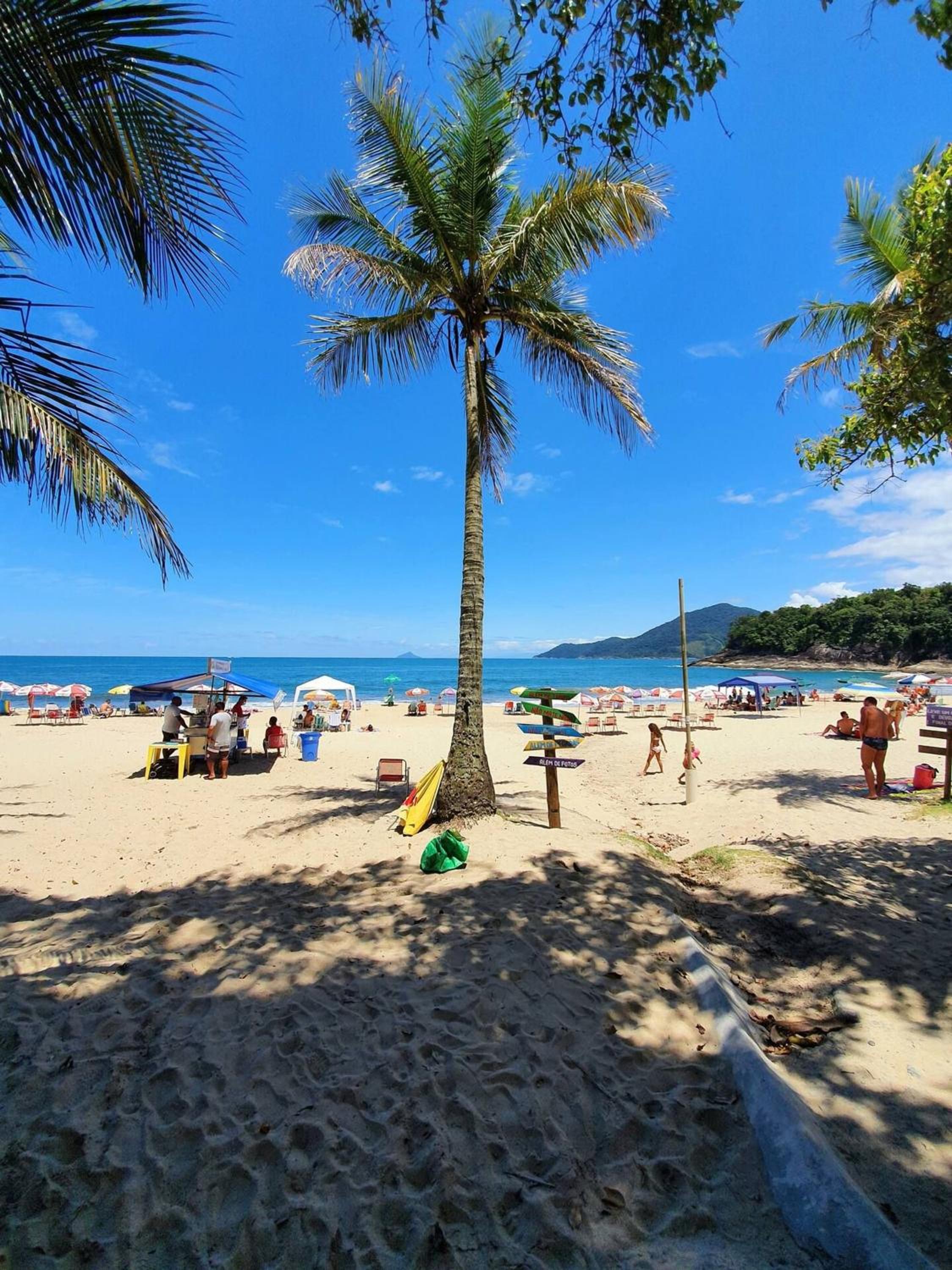 Casa com piscina privativa a 100m da Praia de Paúba