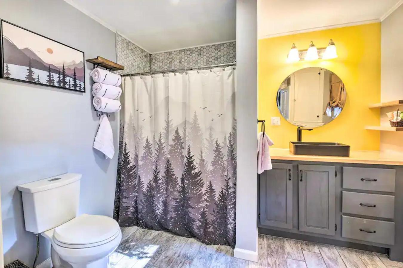 Charming Bingham Home Near Outdoor Adventure, Pet Friendly! view 5