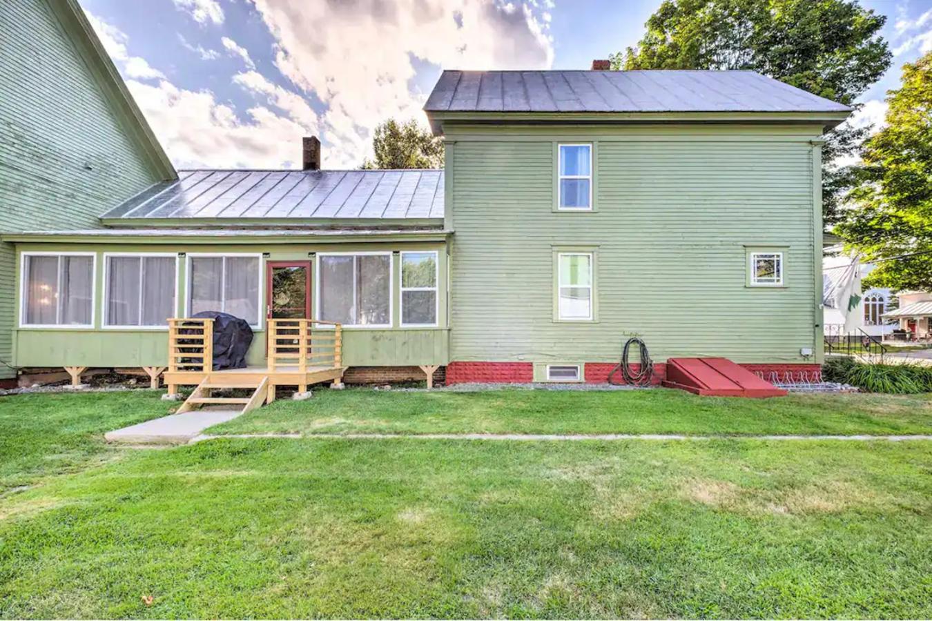 Charming Bingham Home Near Outdoor Adventure, Pet Friendly! view 3