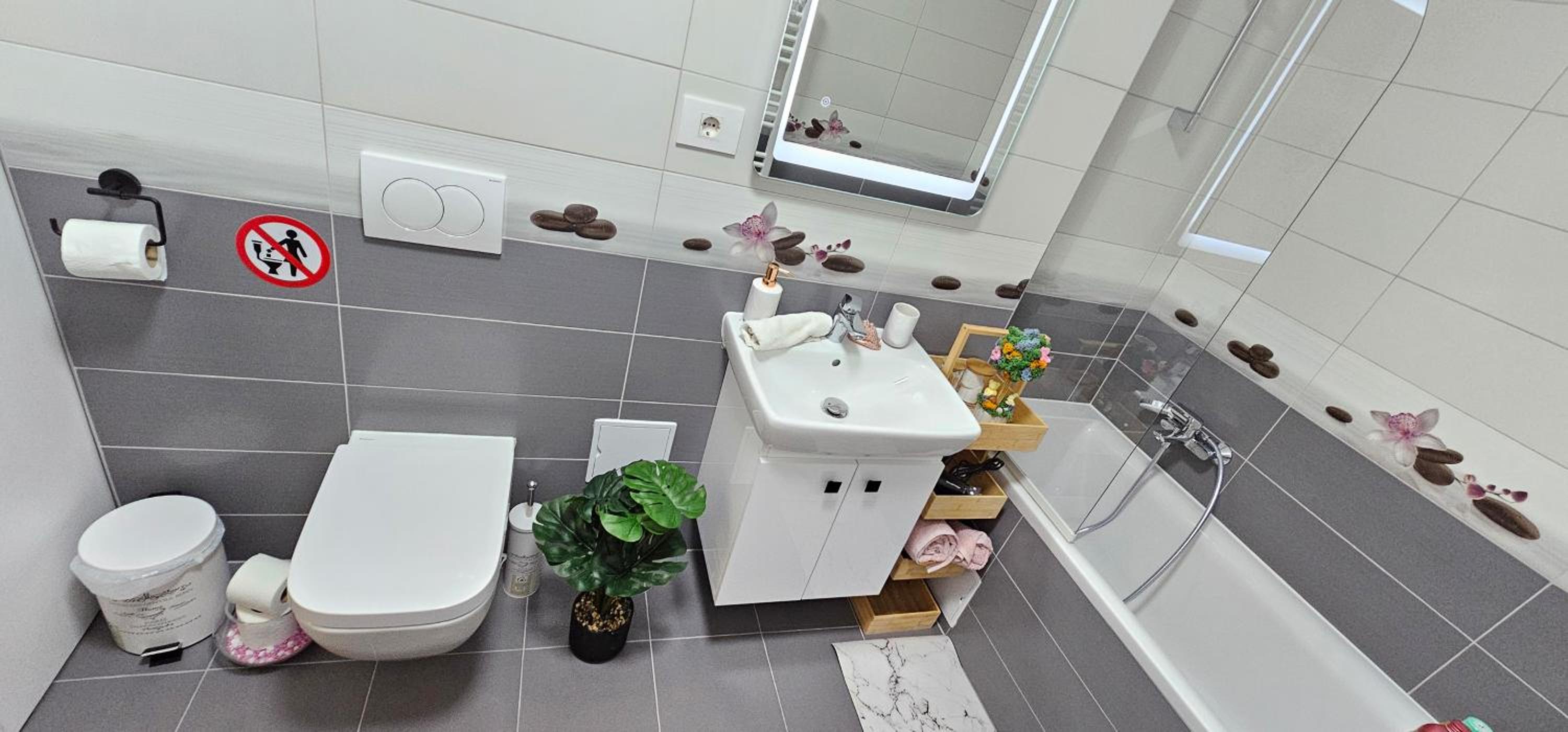 Photo 56