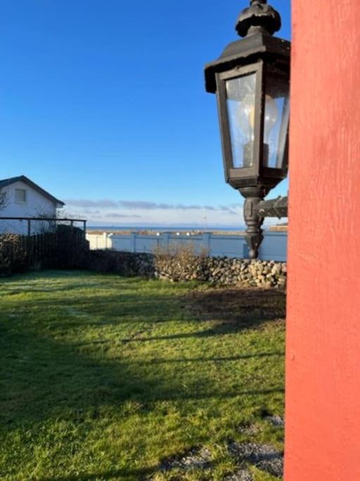 Guesthouse by the sea