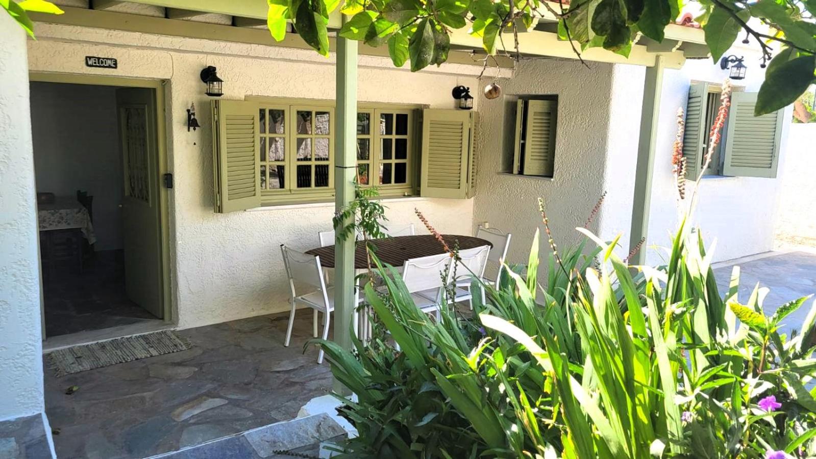 Lemon Garden house near the sea view 3