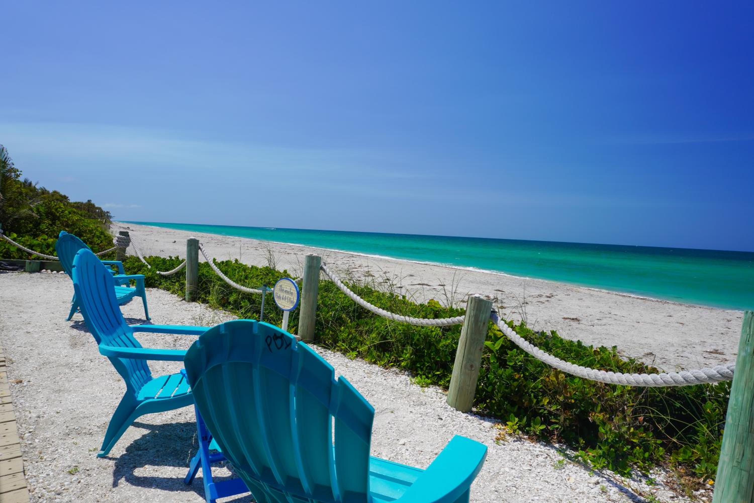 The Pearl Beach Inn