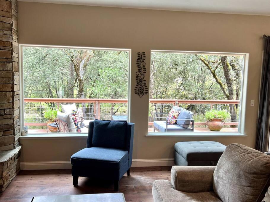 Sierra Summer House by Yosemite view 5