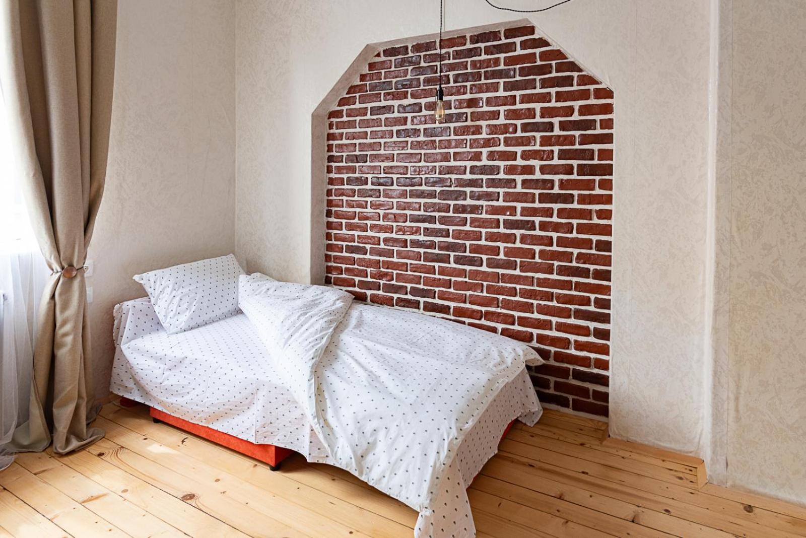 Centrally Located Vintage Flat