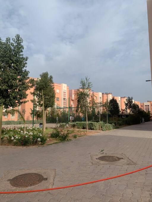Spacieux appartement 2 chambres 1 salon à 5 minute de l aéroport Marrakech Ménara