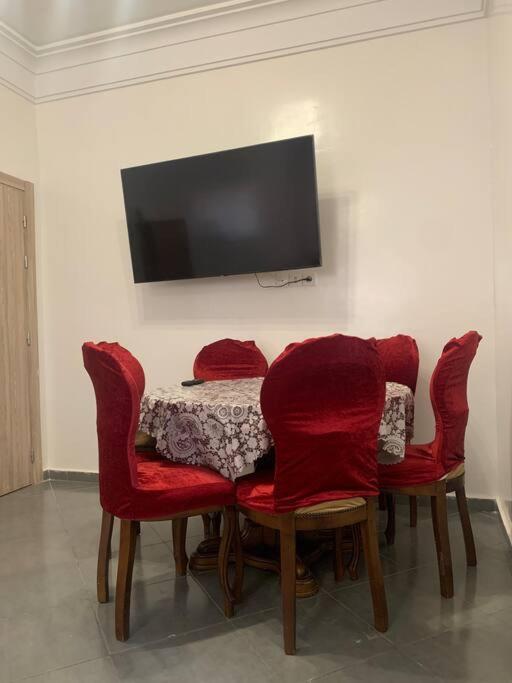 Spacieux appartement 2 chambres 1 salon à 5 minute de l aéroport Marrakech Ménara