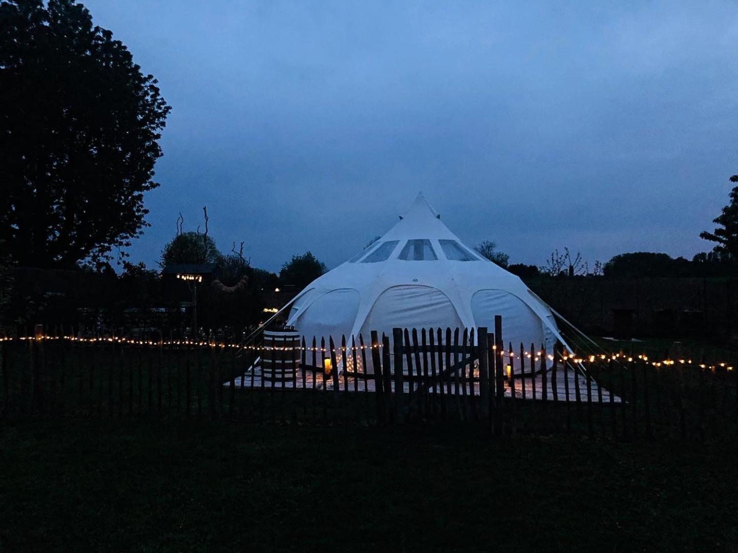 Luxe Glamping & privé wellness Moonlight
