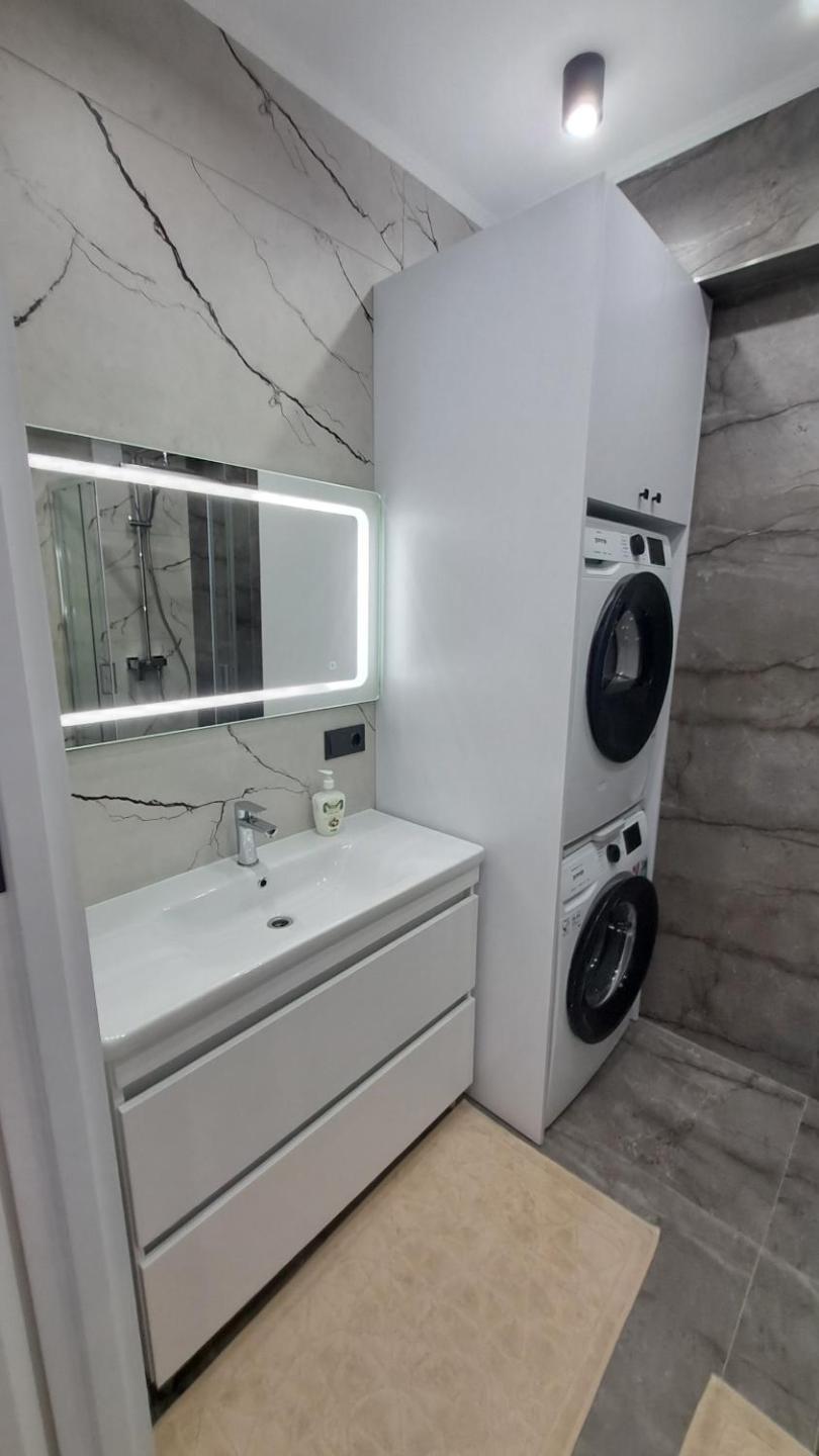AIRHOTEL