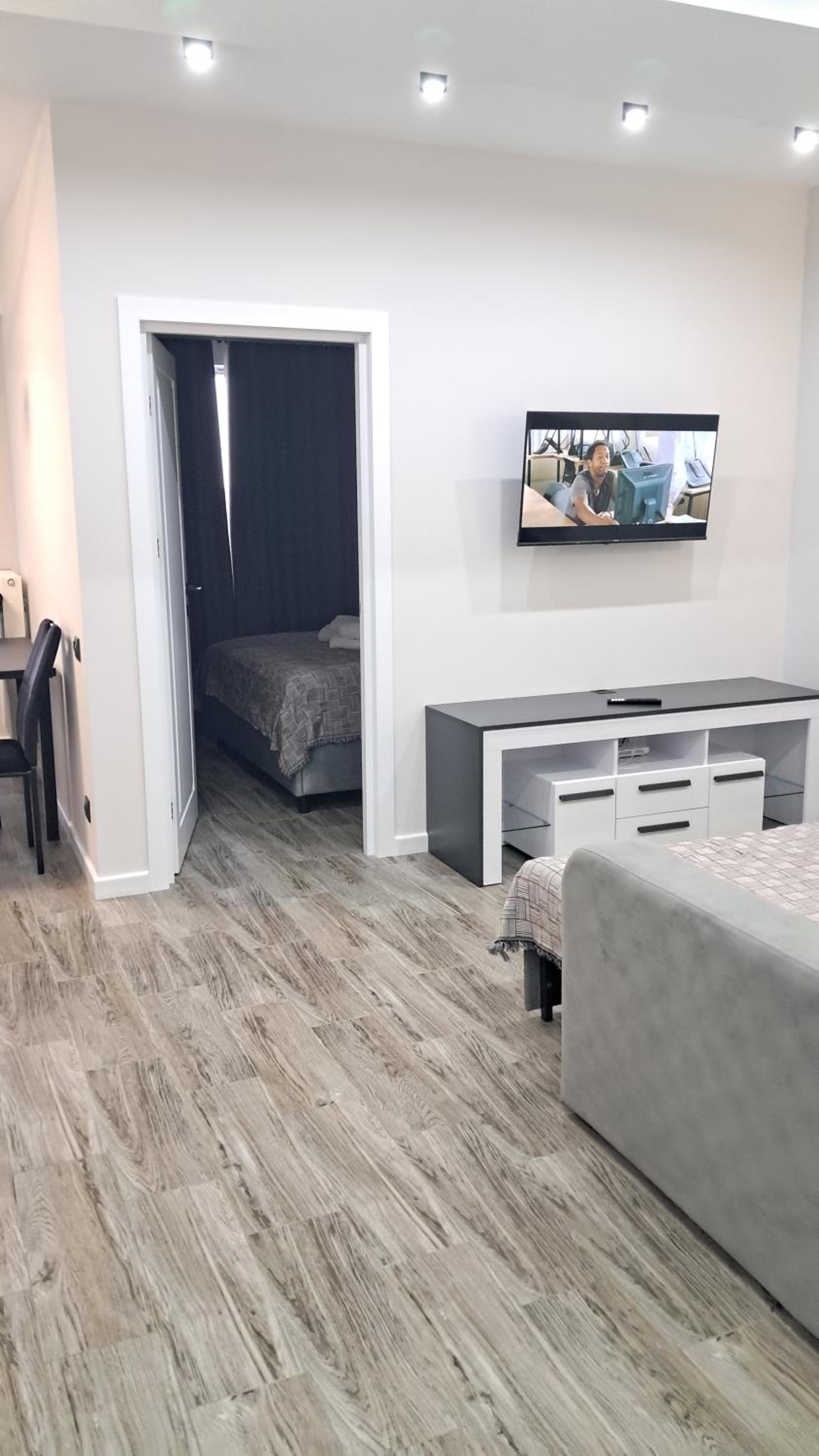 AIRHOTEL