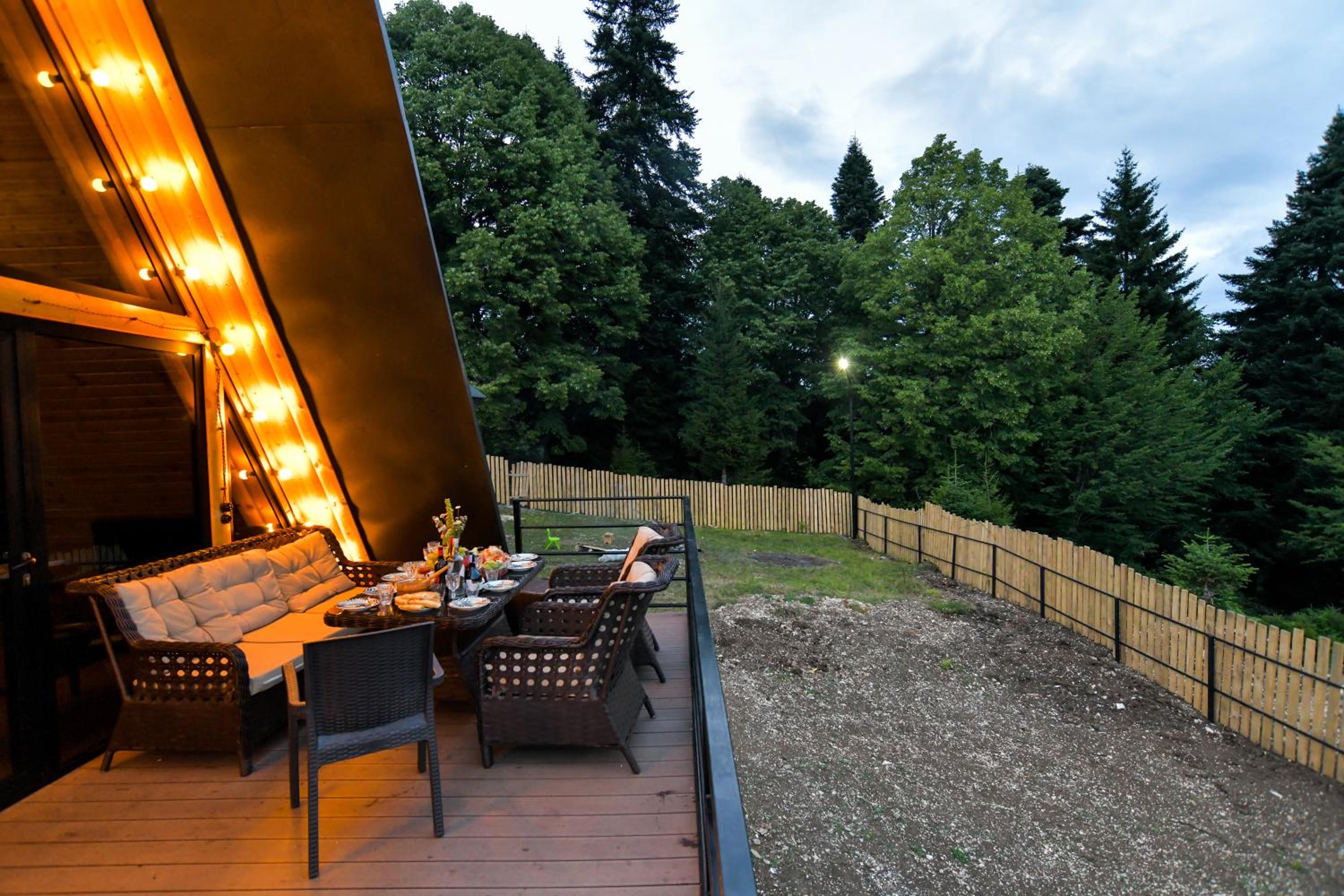 Cottage Mebirashi