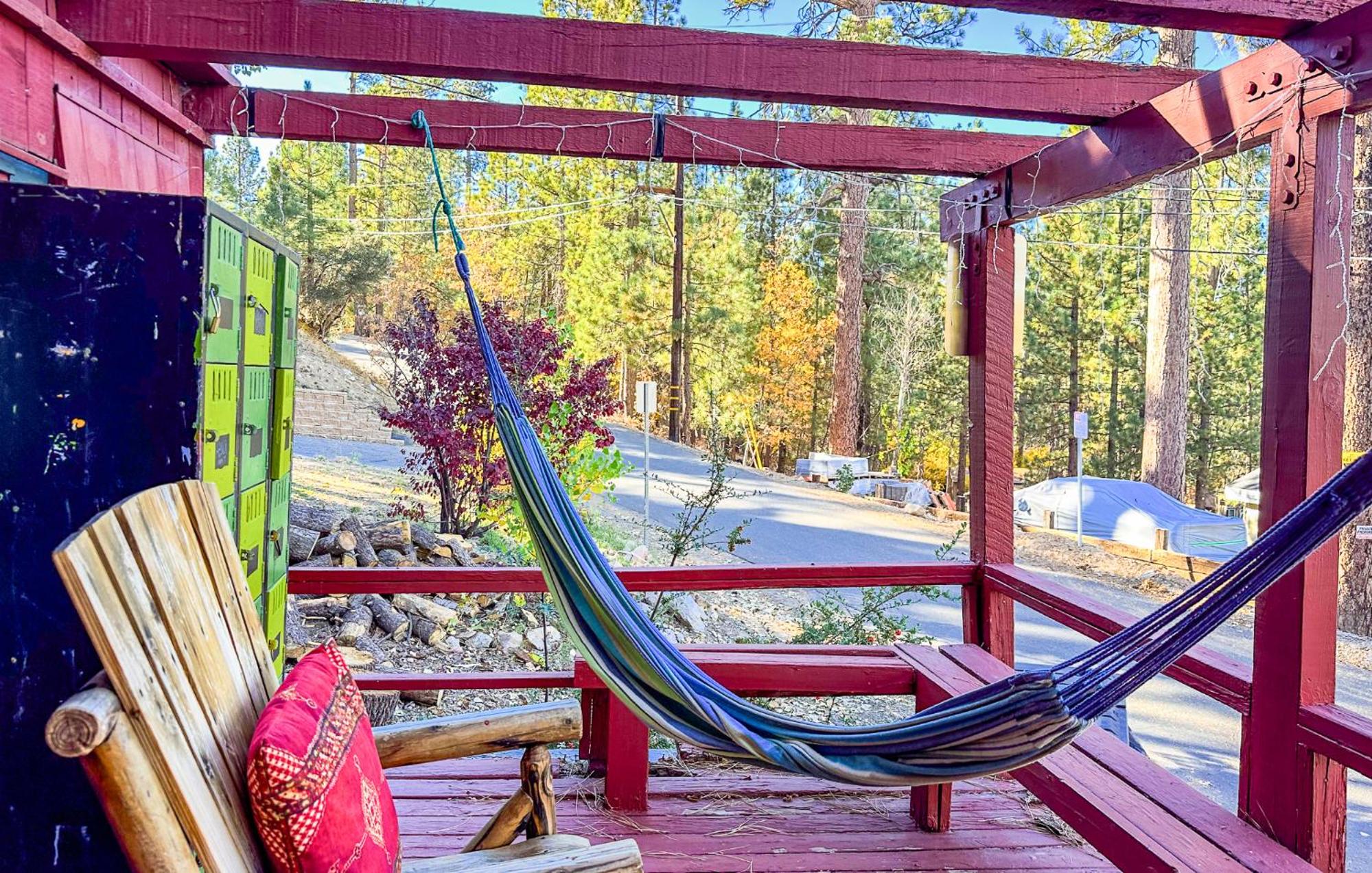 ITH Big Bear Lake Hostel & Lodge