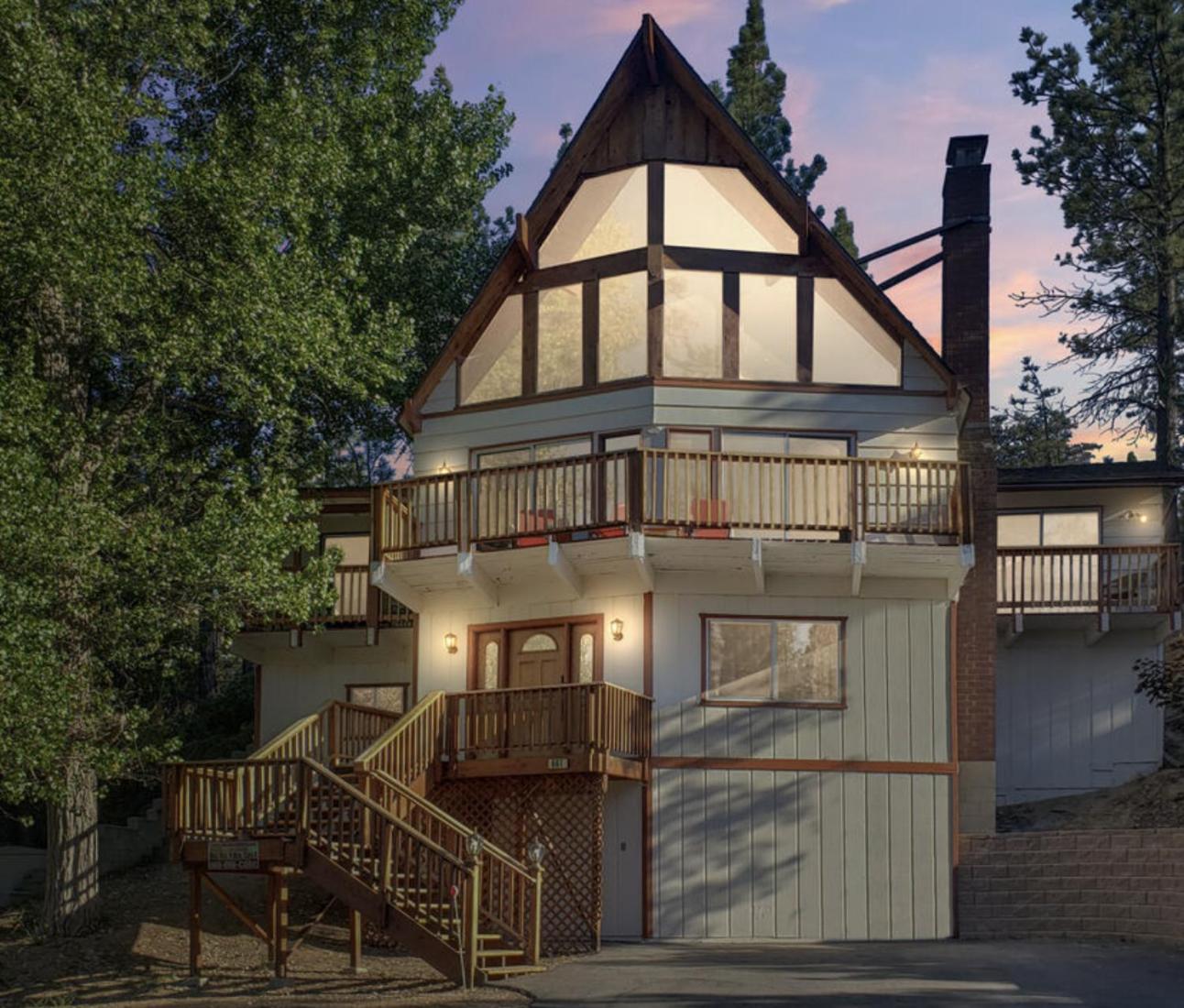 ITH Big Bear Lake Hostel & Lodge