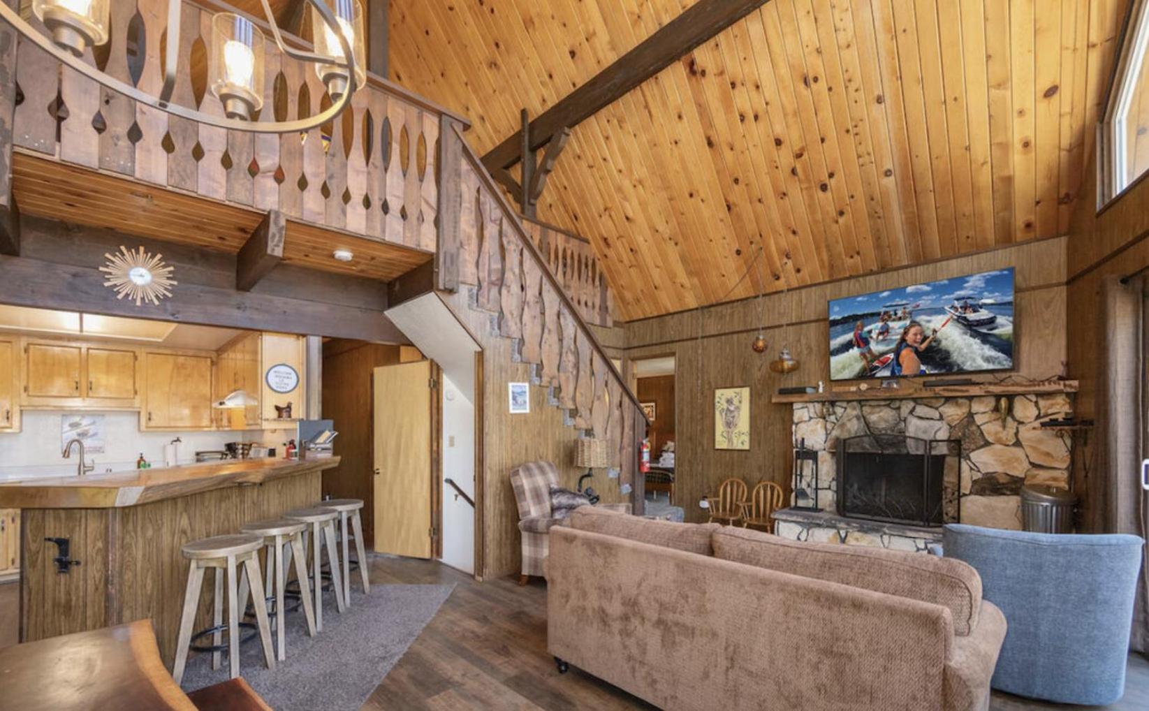 ITH Big Bear Lake Hostel & Lodge