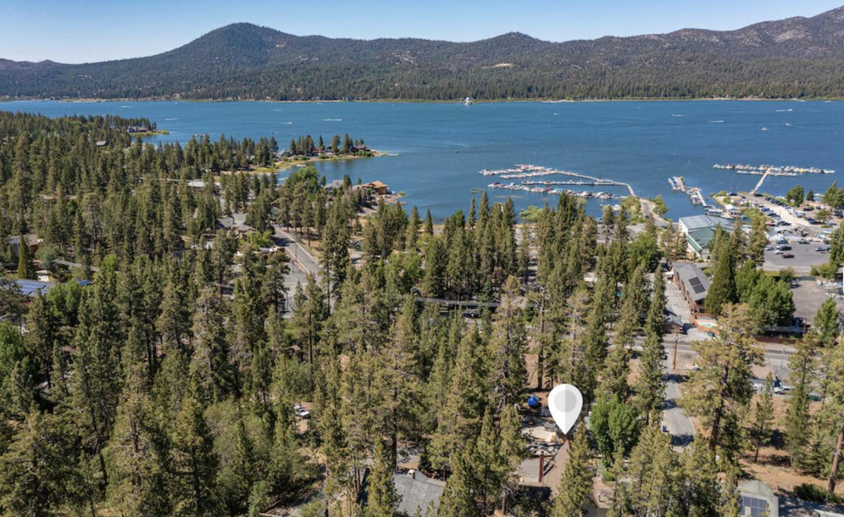 ITH Big Bear Lake Hostel & Lodge