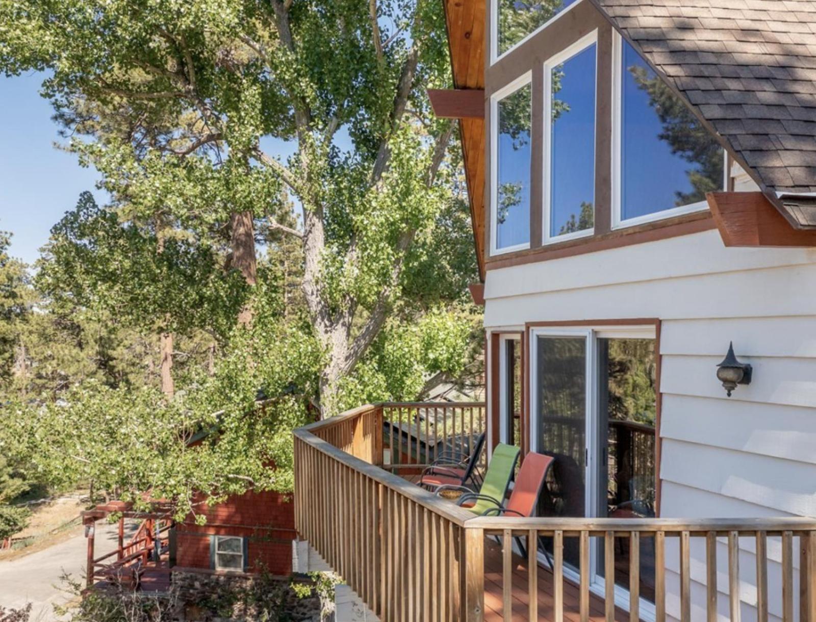 ITH Big Bear Lake Hostel & Lodge