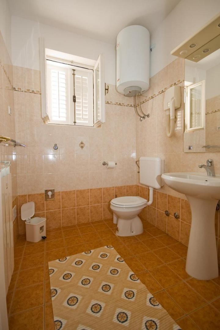 Photo 40