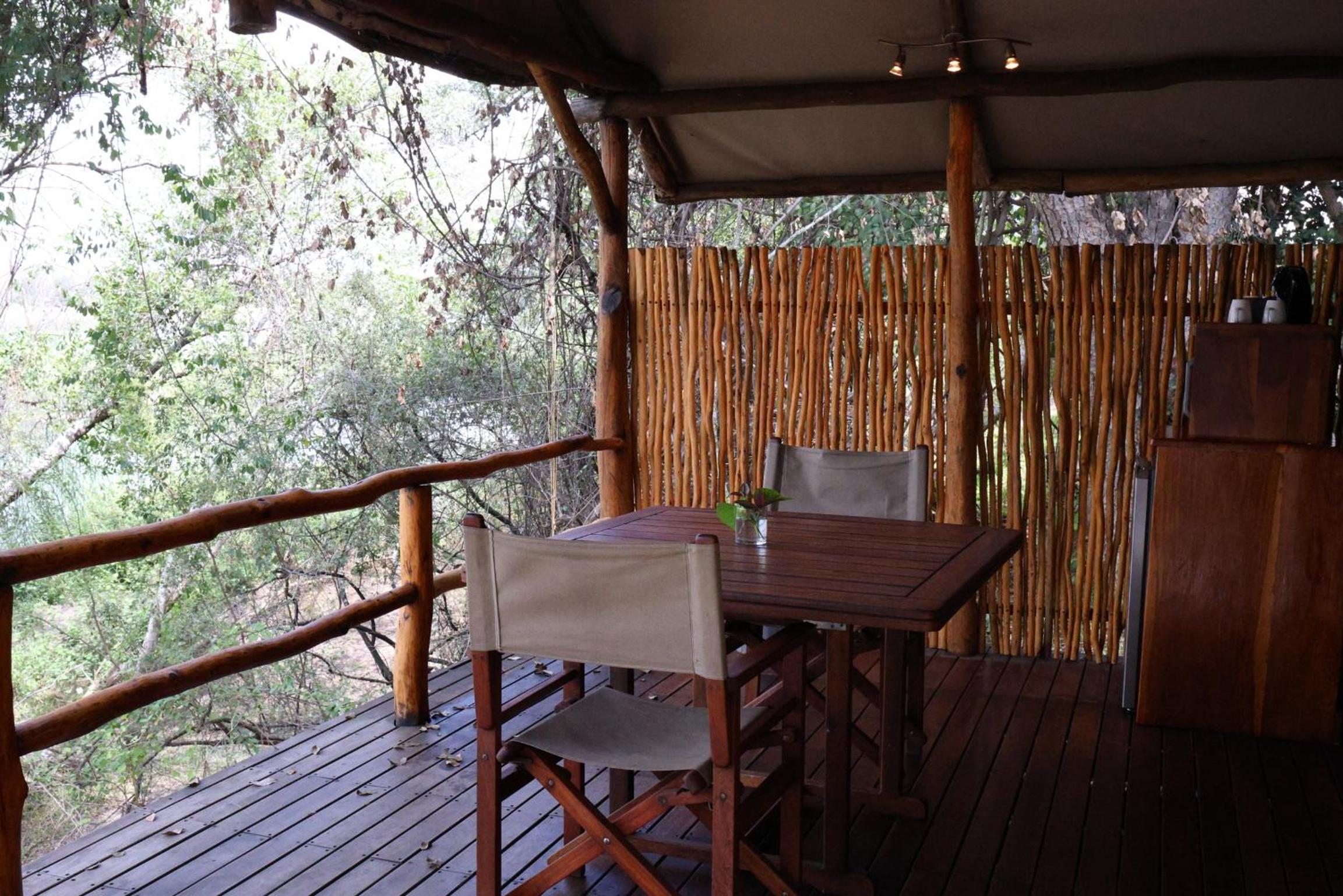 Zambezi Dusk River Facing-all inclusive-Luxury Accommodation