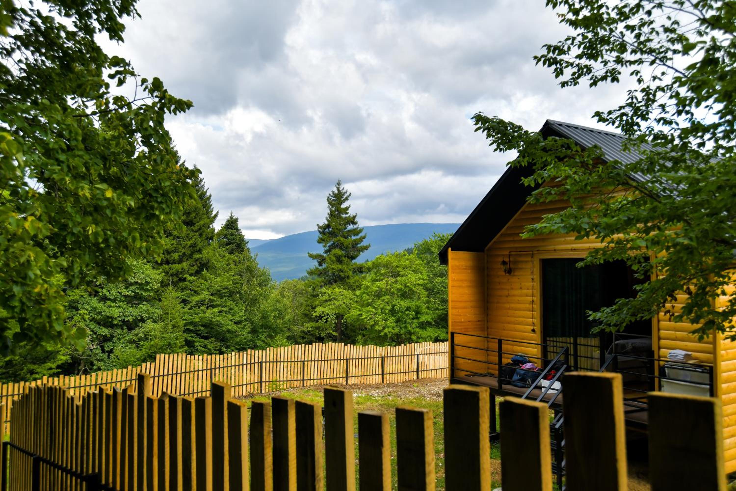 Cottage Mebirashi