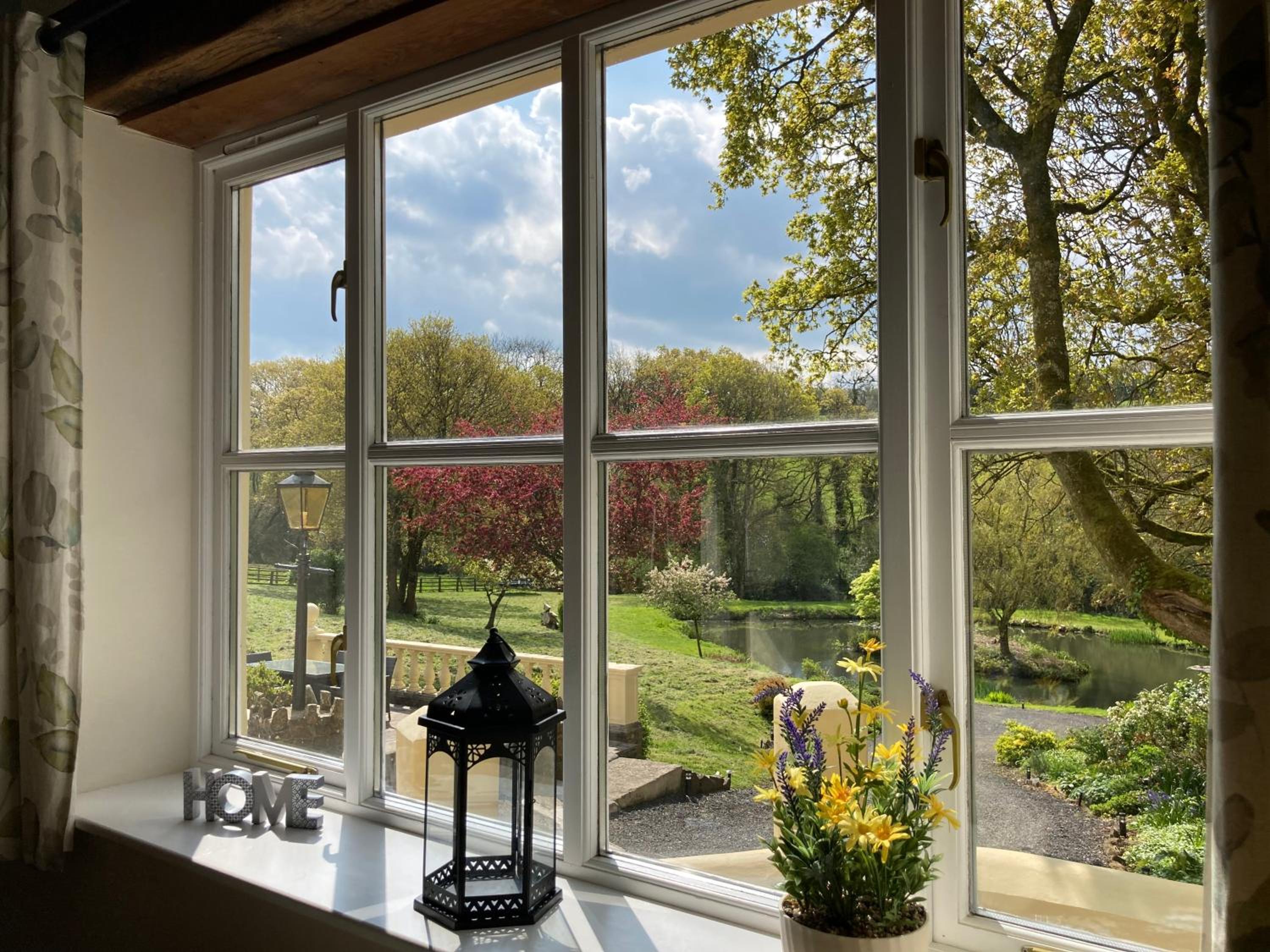Pheasants Roost With Indoor Pool In Devon view 5