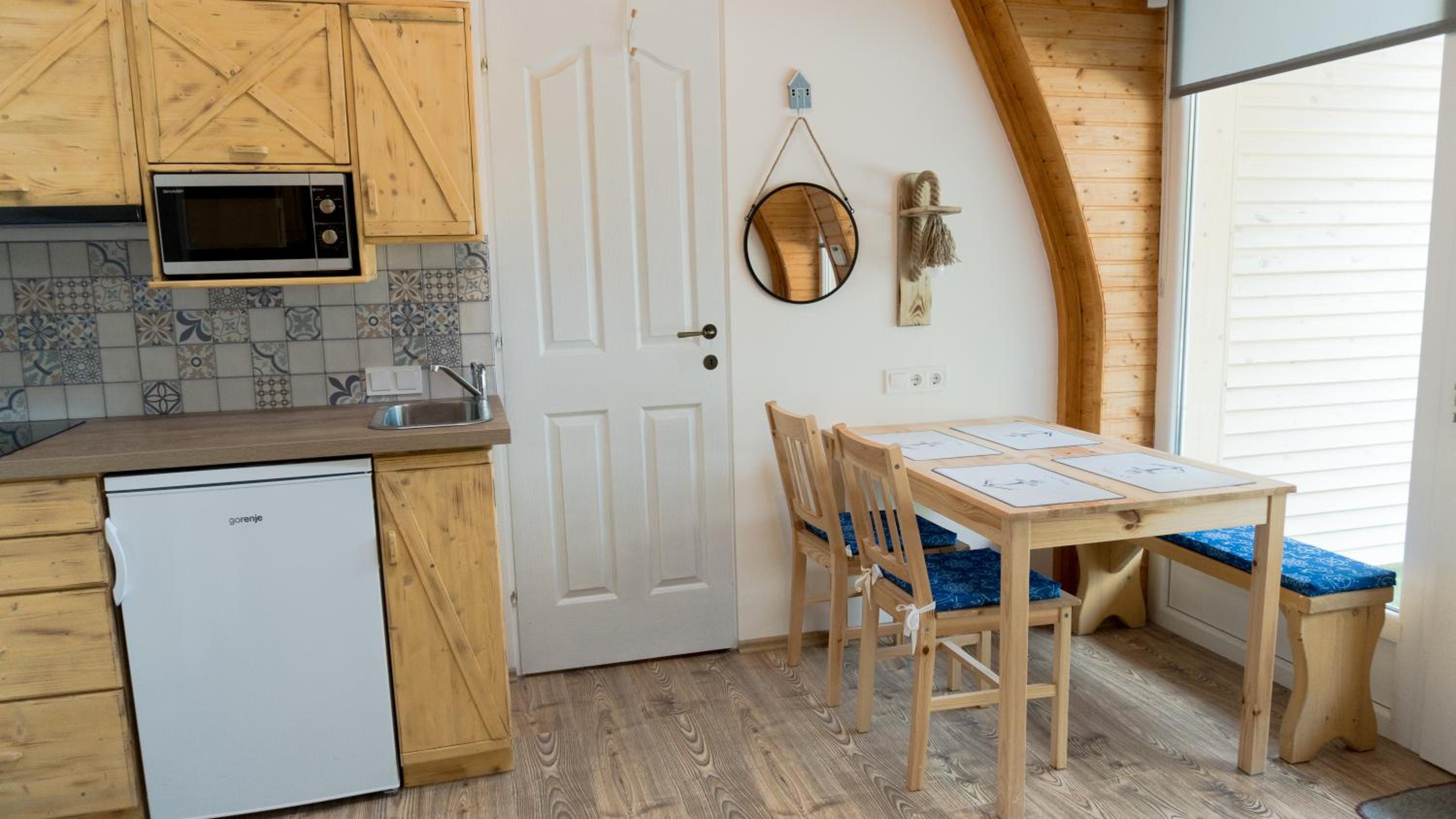 Matróz Apartmanok - Közvetlenül a stranddal szemben