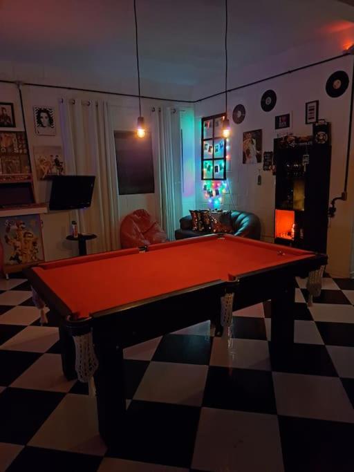 Casa para relaxar, estilosa, privativa e pet friendly