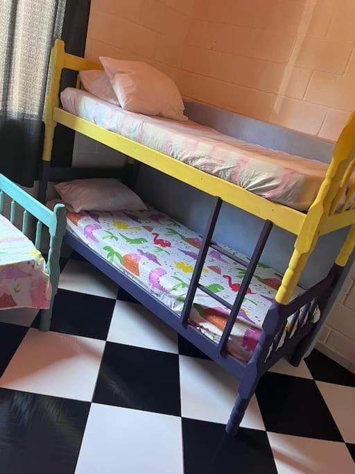 Casa para relaxar, estilosa, privativa e pet friendly