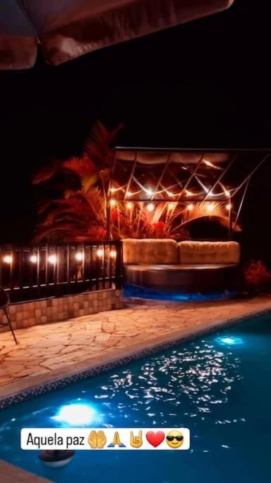 Casa para relaxar, estilosa, privativa e pet friendly