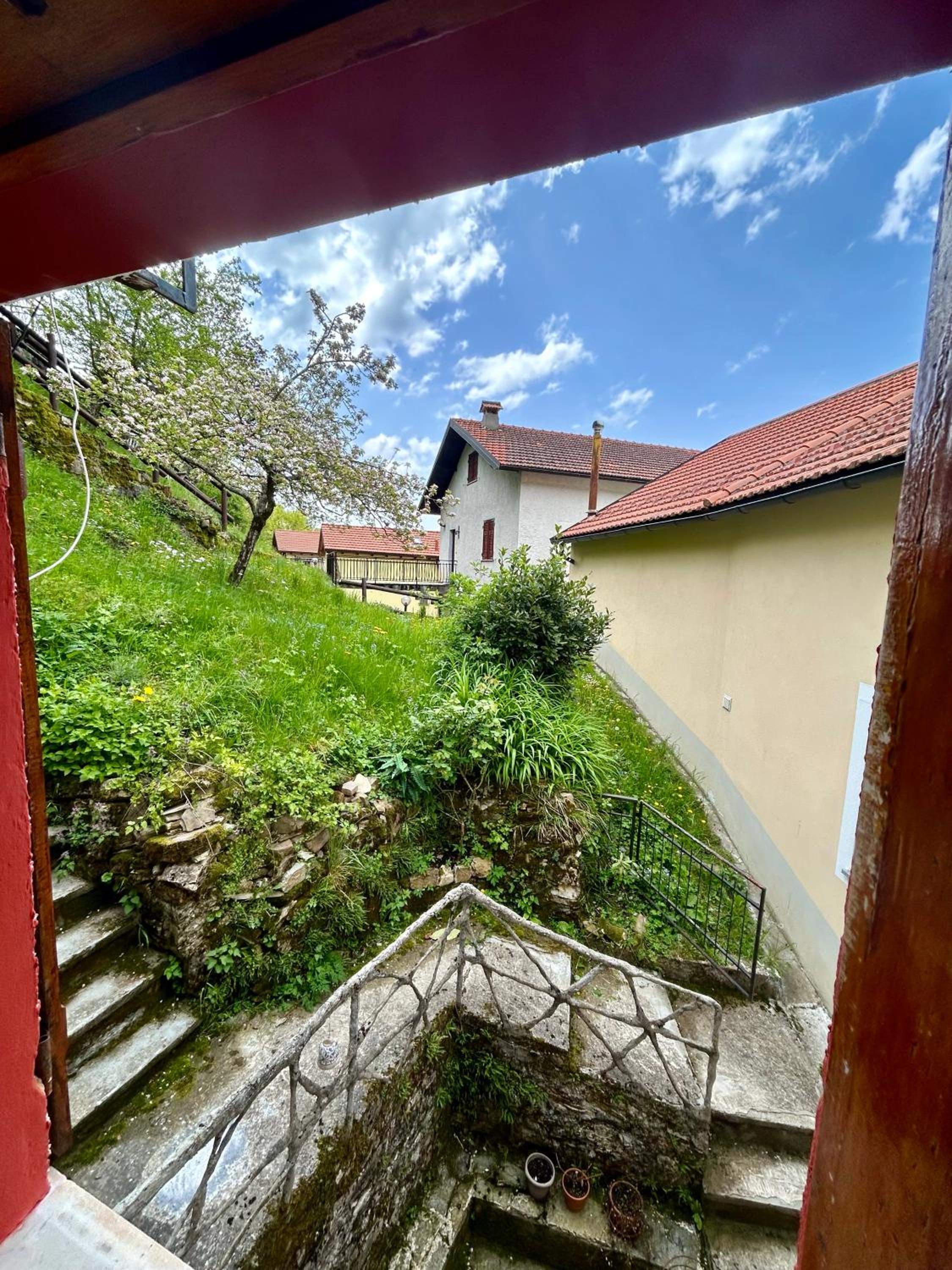 Photo 29