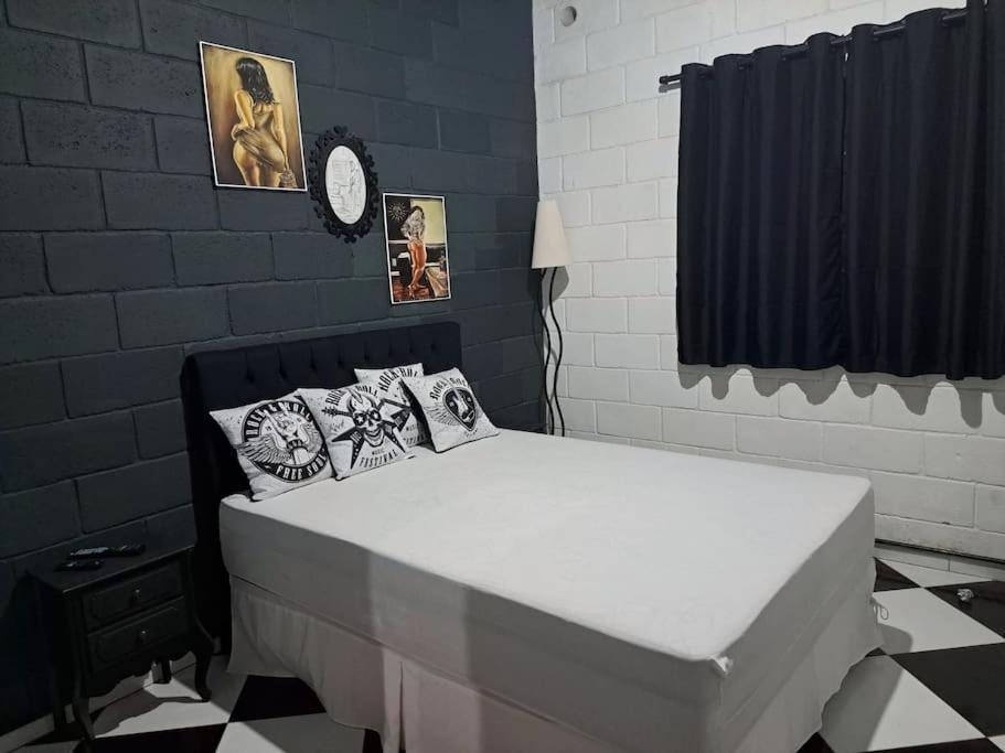 Casa para relaxar, estilosa, privativa e pet friendly