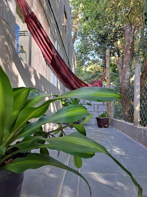 Casa para relaxar, estilosa, privativa e pet friendly