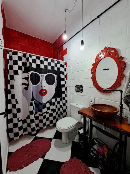 Casa para relaxar, estilosa, privativa e pet friendly