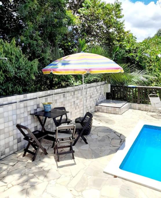 Casa para relaxar, estilosa, privativa e pet friendly