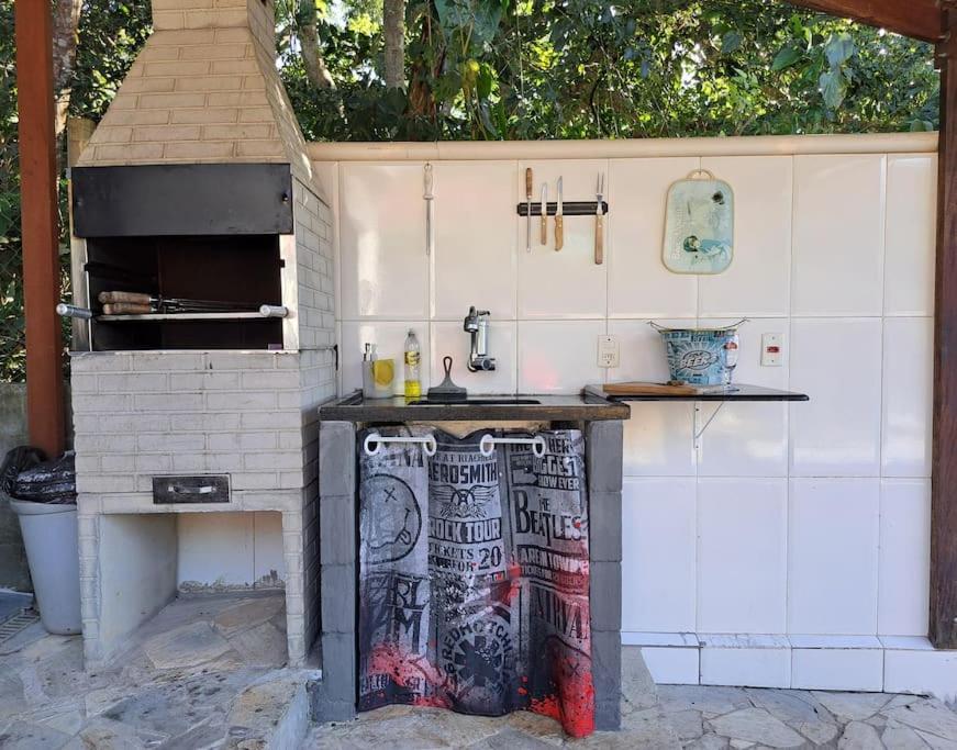 Casa para relaxar, estilosa, privativa e pet friendly