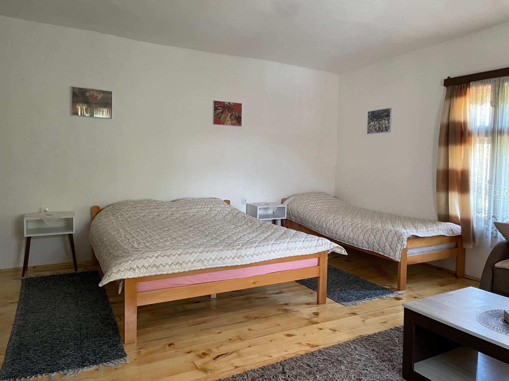Apartmani Nikola Dojkinci view 4