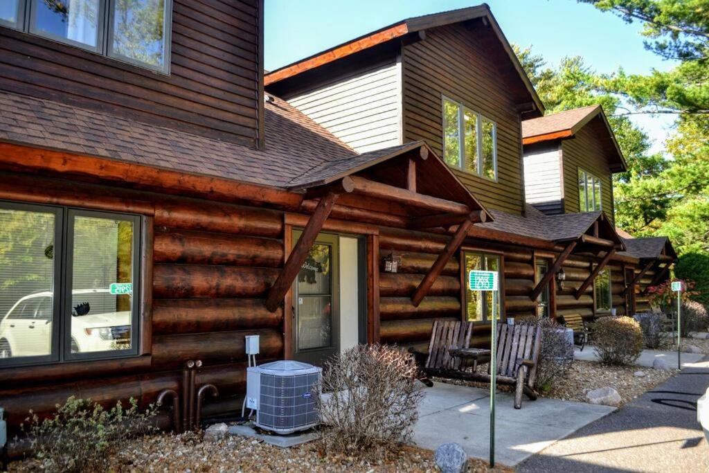 Fence Lake Condo #10 - Docking, WIFI, Beach view 3