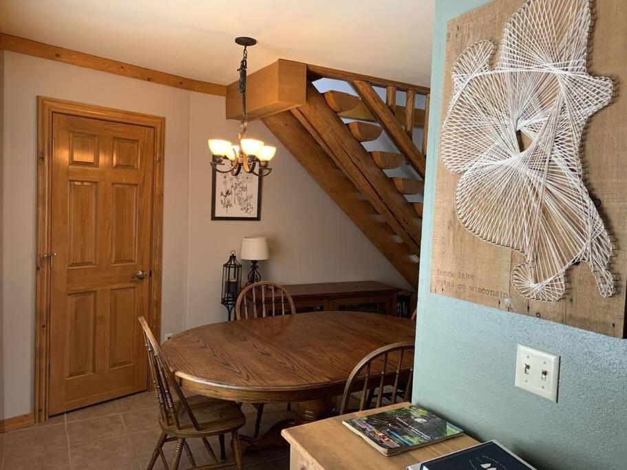 Fence Lake Condo #10 - Docking, WIFI, Beach view 5